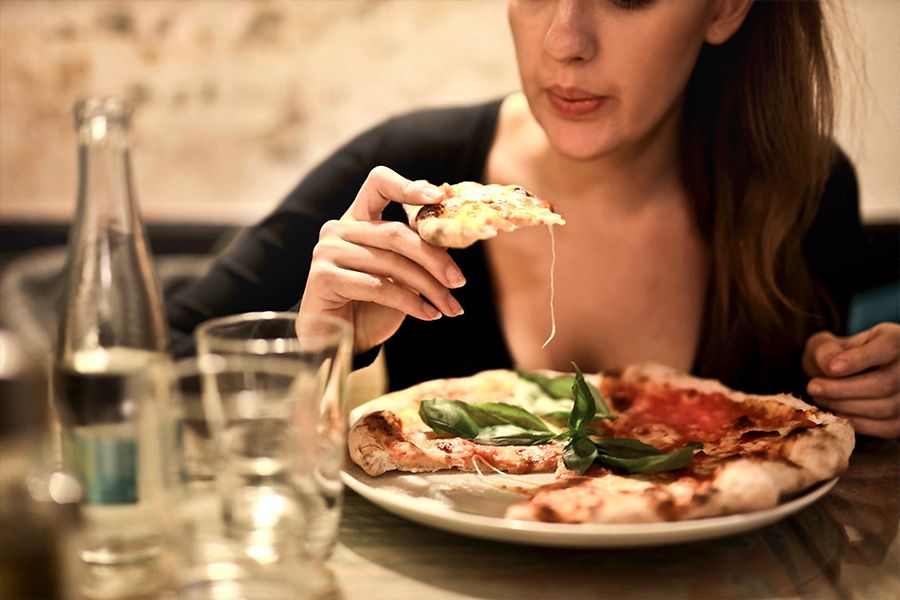 8 things to remember to make eating out healthy